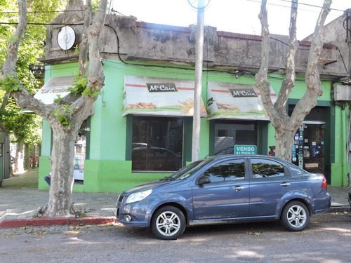 Imagen 3 de 12 de Venta De Local Comercial En Zona Centrica