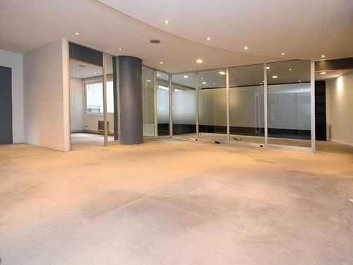 Oficinas De 370 M2 Con Renta, Excelente Estado, Recoleta, Frente A Pza Vicente López.