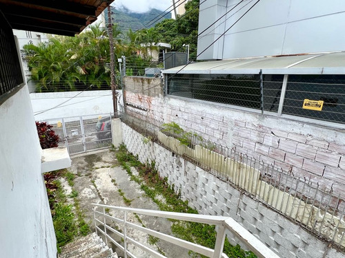 Imagen 4 de 24 de Casa Comercial En Venta 220m2 C Y 348m2 T Los Palos Grandes