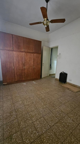 Casa En Venta - 3 Dormitorios 1 Baño - 320mts2 - Leones, Marcos Juárez, Córdoba
