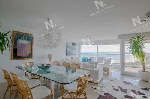 Imagen 6 de 20 de Apartamento De 3 Dormitorios En Playa Mansa, Edificio De Categoría - Punta Del Este Mansa