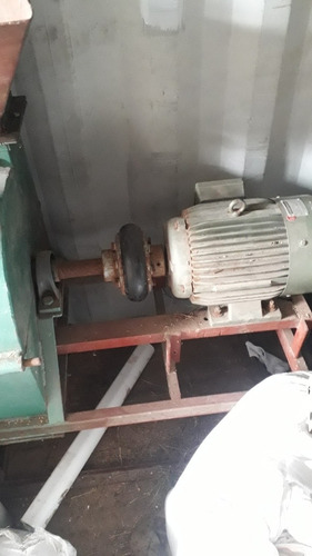 Imagen 4 de 6 de Molino Para Maíz A Martillo