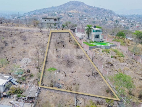 Terreno De 853m2 En Col. La Cruz Xochitepec Morelos $420,000