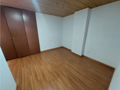 Apartamento En Venta En Los Laureles, Bosa