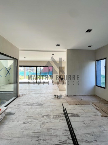 Casa En Venta En Barrio Privado Santo Tomas, G.b.a. Zona Norte