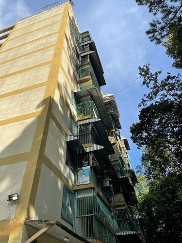 Imagen 1 de 13 de Apartamento En Residencia Tiuna. Últimas Residencias