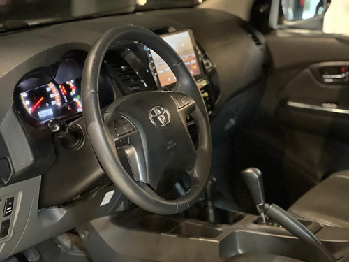 Toyota Hilux 2.7 Srv Cab. Dupla 4x4 Flex Aut. 4p
