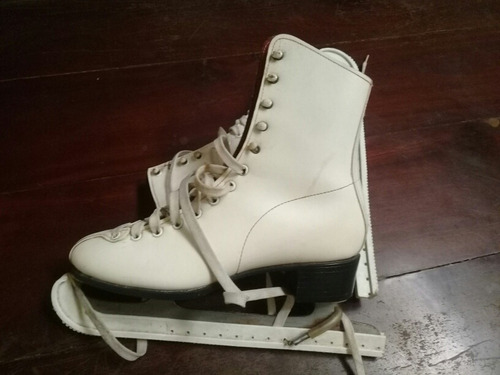 Imagen 1 de 5 de Patines De Hielo Artisticos !!!!
