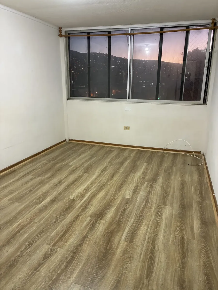 Imagen 3 de 8 de Departamento Remodelado, 3h 2b Con Excelente Conectividad