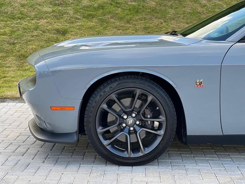 Imagem 6 de 15 de Dodge Challenger Rt V8