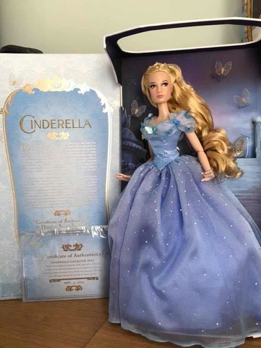 Boneca Limitada Cinderella Live Action Lily James Disney
