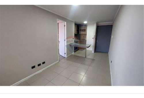 Arriendo Cómodo Dpto. 1 Dormitorio En Av. Ecuador