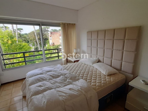 Imagen 6 de 13 de Venta Apartamento 3 Dormitorios, Playa Mansa, Punta Del Este