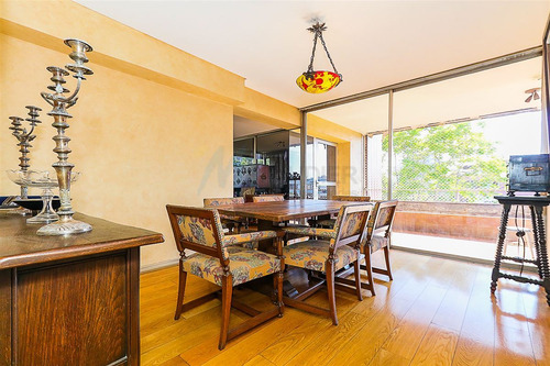 Departamento En Venta De 2 Dorm. En Providencia