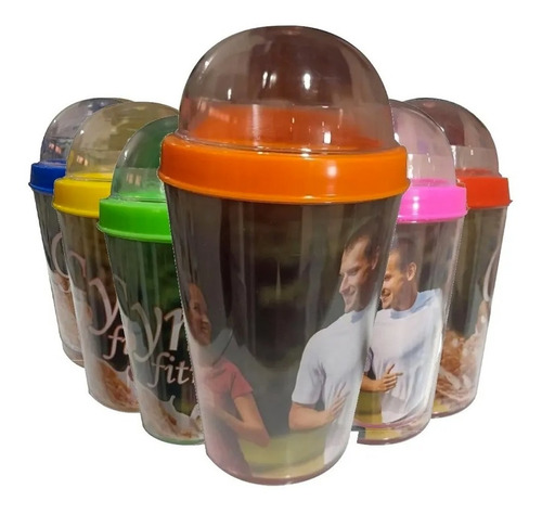 Imagen 2 de 3 de Vaso Yogurt Con Tapa Colores 500ml