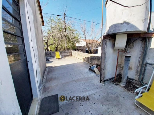 Casa En Villa Adelina