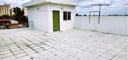 Venta Casa Planta Alta 4 Ambientes- Sarandi