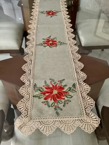 Camino De Mesa En Lino Con Encaje Bordado Noche Buena De Camino De Mesa En Lino Con Encaje Bordado Noche Buena De