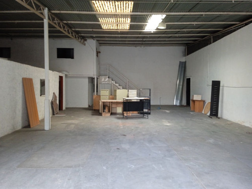 Imagen 5 de 9 de Local En Venta 260m2 En El Km 25 De La Panamericana Los Teques