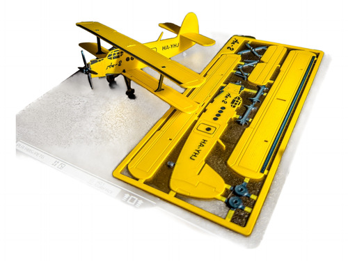 Cartão Kit De Avião (antonov An-2) - Destaque E Monte