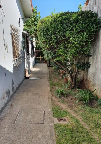 Imagen 11 de 15 de Casa Tipo Chalet En Lindo Barrio De Boulogne