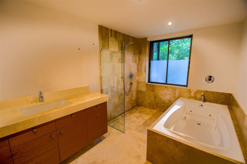 Departamento En Venta De 3 Dorm. En Las Condes