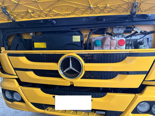 Mb Mercedes Atego 1419 Ce 4x2 Ano 2015 No Chassi