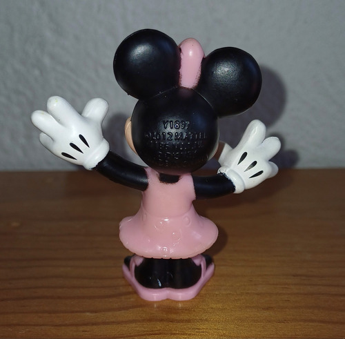 Figura Minnie Mouse 2012 Con Moño Y Vestido Rosa (Usado)