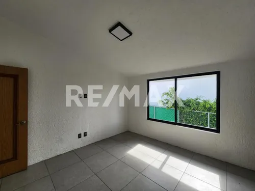Casa En Venta En Morelos, Fraccionamiento Lomas De Cocoyoc
