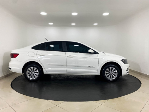 Imagem 4 de 23 de Volkswagen Virtus