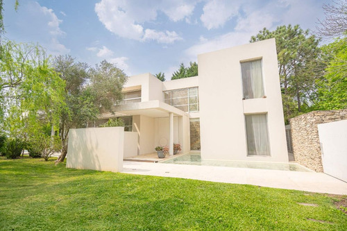 Venta Casa Santa Catalina Lote Doble Al Río Tigre