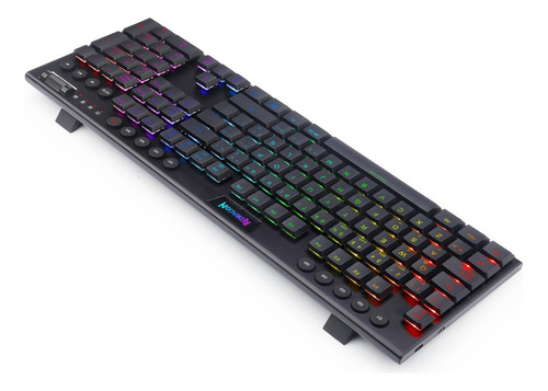 Teclado gamer bluetooth Redragon Horus K618 QWERTY Redragon Low profile Linear Red español latinoamérica color negro con luz RGB