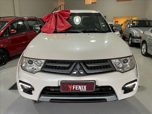 Imagem 2 de 8 de Mitsubishi L200 Triton L200 Triton Hpe 3.2 Cd Tb Int. Diesel