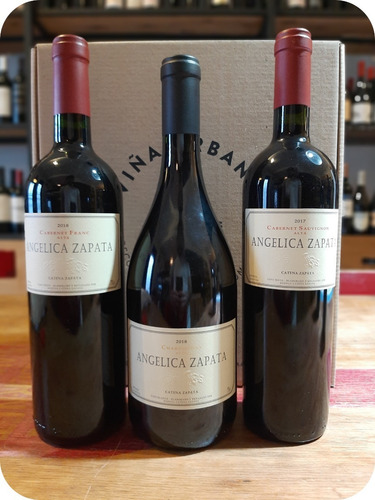 Angélica Zapata Cab. Sauv. + Cab. Franc + Chardonnay