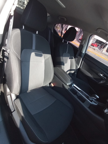 Nissan Sentra 2.0 Advance Cvt