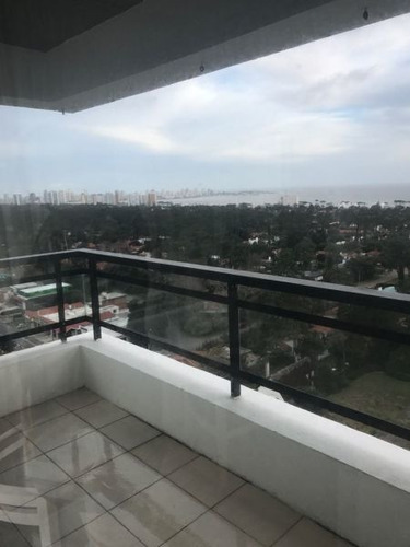 Venta De Apartamento 2 Dormitorios Roosevelt