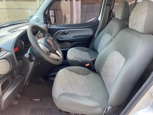 Imagem 5 de 6 de Doblò 1.8 Mpi Essence 7l 16v Flex 4p Manual
