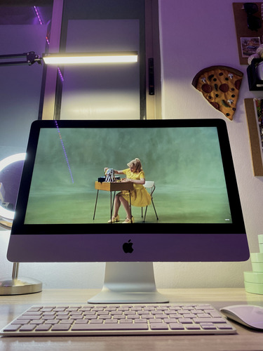 iMac (21.5 Pulgadas, Finales 2015) 8mb Ram, 1tb Ssd (Usado)