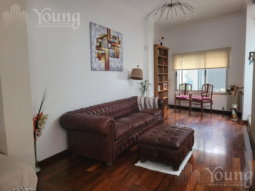 Imagen 2 de 30 de Casas De Estilo Moderno Y De Gran Categoría Constructiva . Bernal Centro
