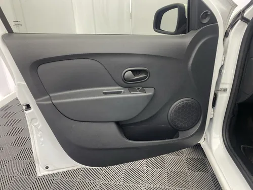 Renault Logan 1.6 Life