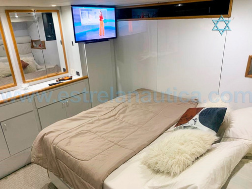 Imagem 10 de 10 de Lancha Tecnomarine 53 Iate Ferretti Phantom Triton Focker Fs