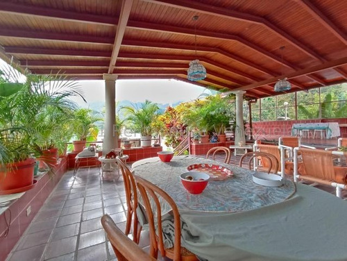 Imagen 22 de 24 de Casa En Venta En Laurb. El Castaño (privado) 22 - 3410 Jcm