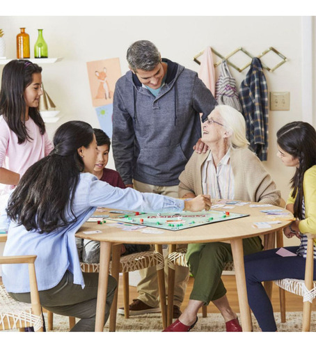 Z Jogo De Tabuleiro Clássico Monopoly Da Hasbro Gaming
