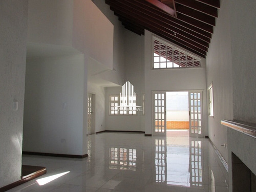 Imagem 3 de 15 de Casa 3 Suítes 7 Vagas De Garagem - Al1168