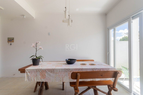Casa Em Espírito Santo Com 3 Dormitórios - Ot7783