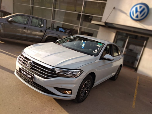 Volkswagen Vento Highline 250 Tsi At En Stock P Entregar