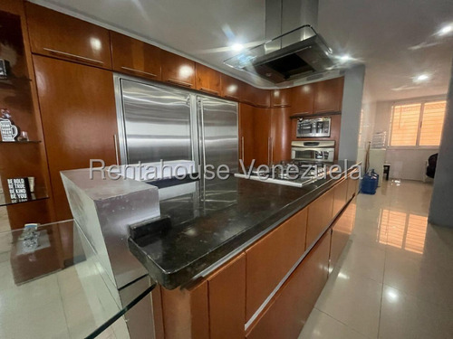 Raul Gutiérrez, Vende Lujoso Apartamento Amoblado Monte Real Barquisimeto Mls #25-18441