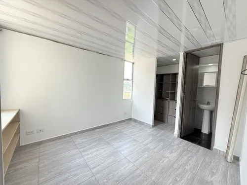 Apartamento En Venta En Abundara. Cod V2101