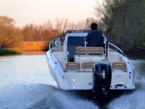 Lancha Nueva Cuddy Silver Boats Silver 210 Walk Around