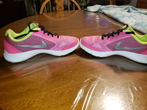 Zapatillas Nike Revolution 3, Usadas, Talle 35,5